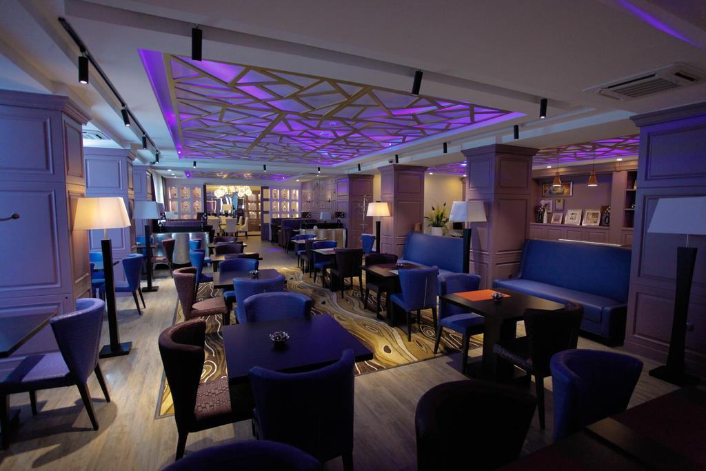 Absolute Hotel Αστάνα Εξωτερικό φωτογραφία