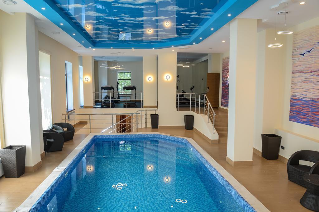 Absolute Hotel Αστάνα Εξωτερικό φωτογραφία