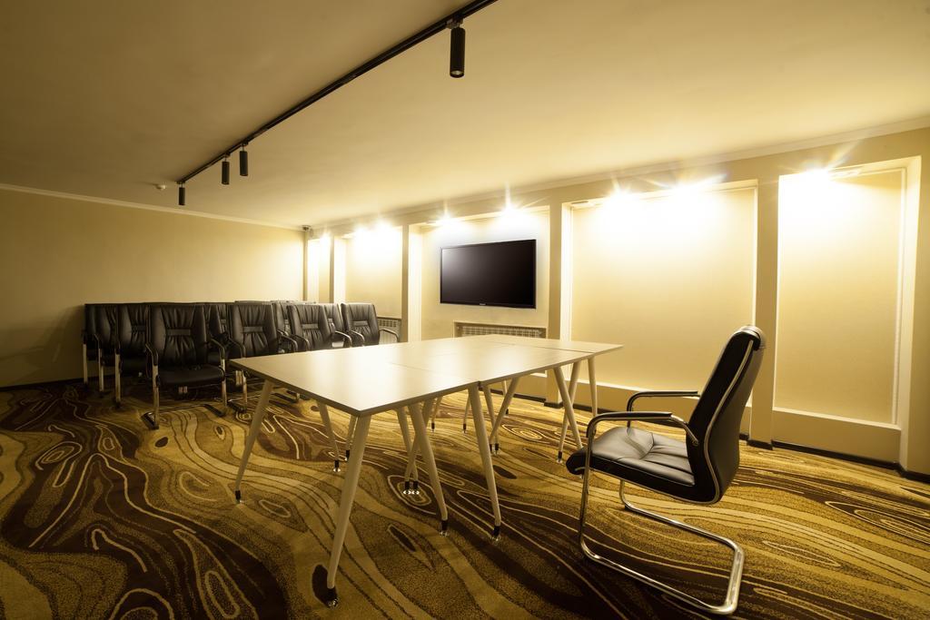 Absolute Hotel Αστάνα Εξωτερικό φωτογραφία