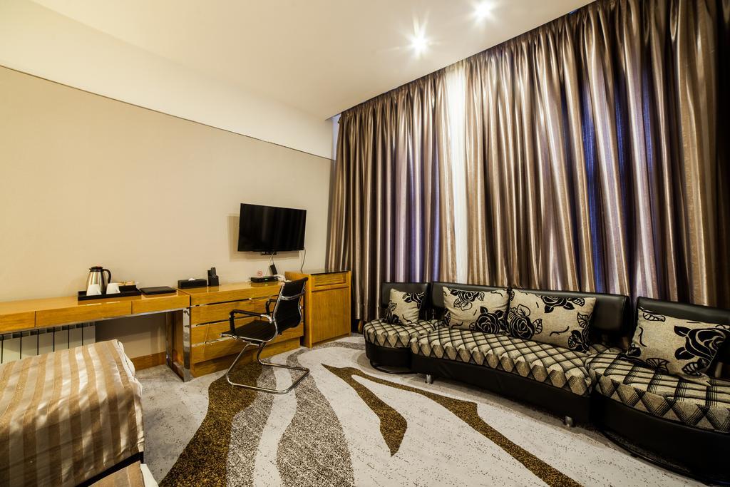 Absolute Hotel Αστάνα Δωμάτιο φωτογραφία