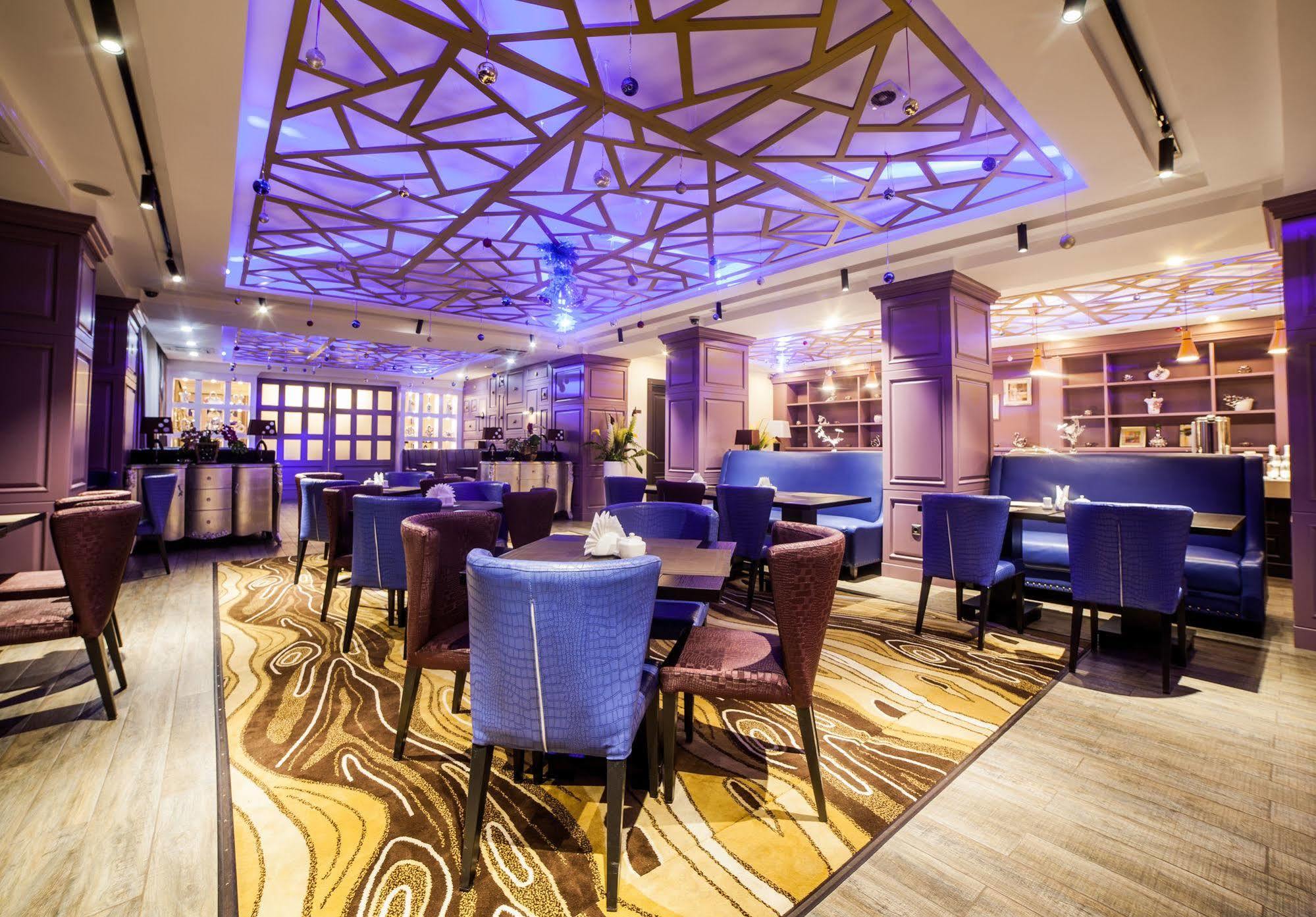 Absolute Hotel Αστάνα Εξωτερικό φωτογραφία