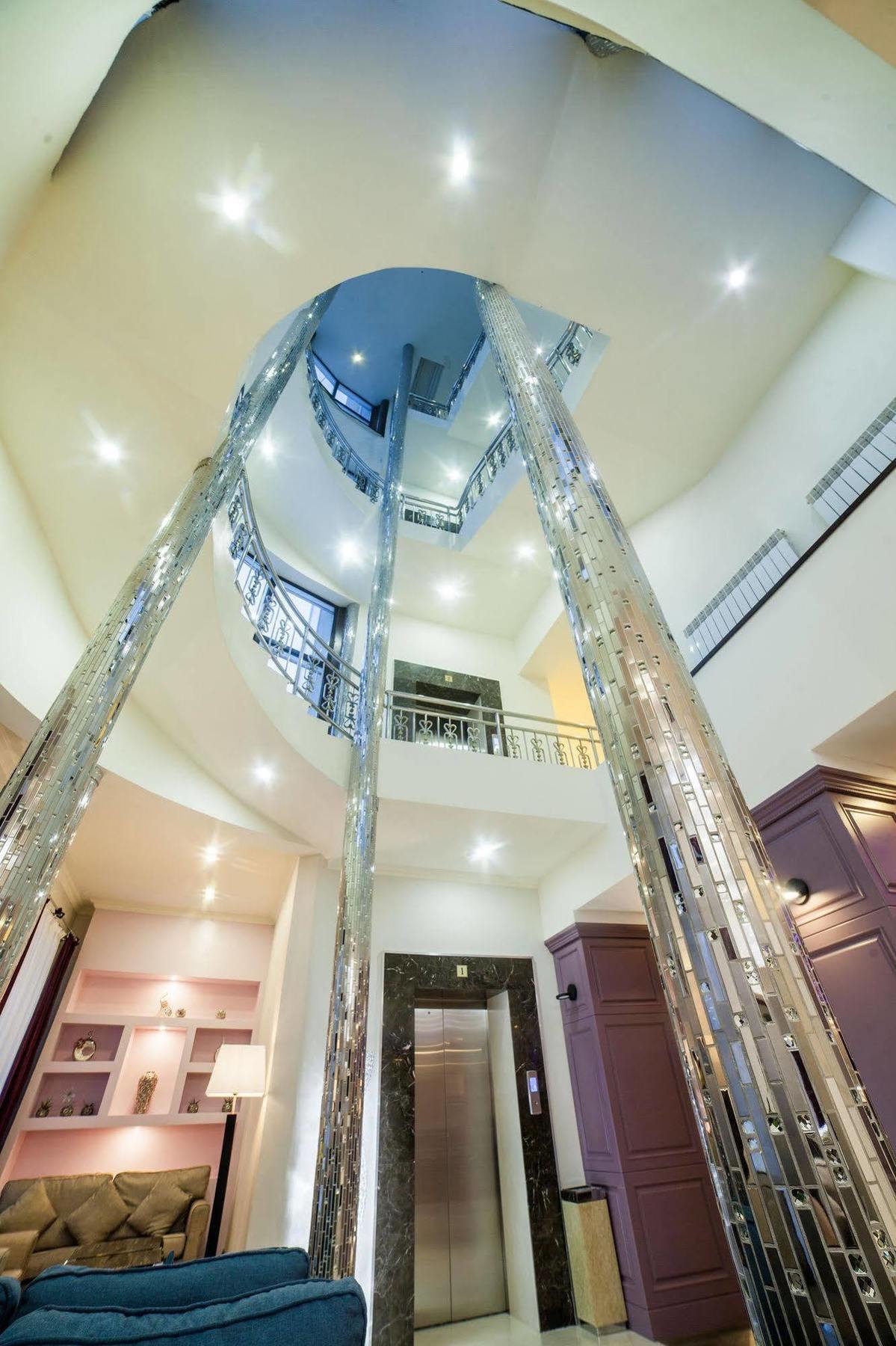 Absolute Hotel Αστάνα Εξωτερικό φωτογραφία